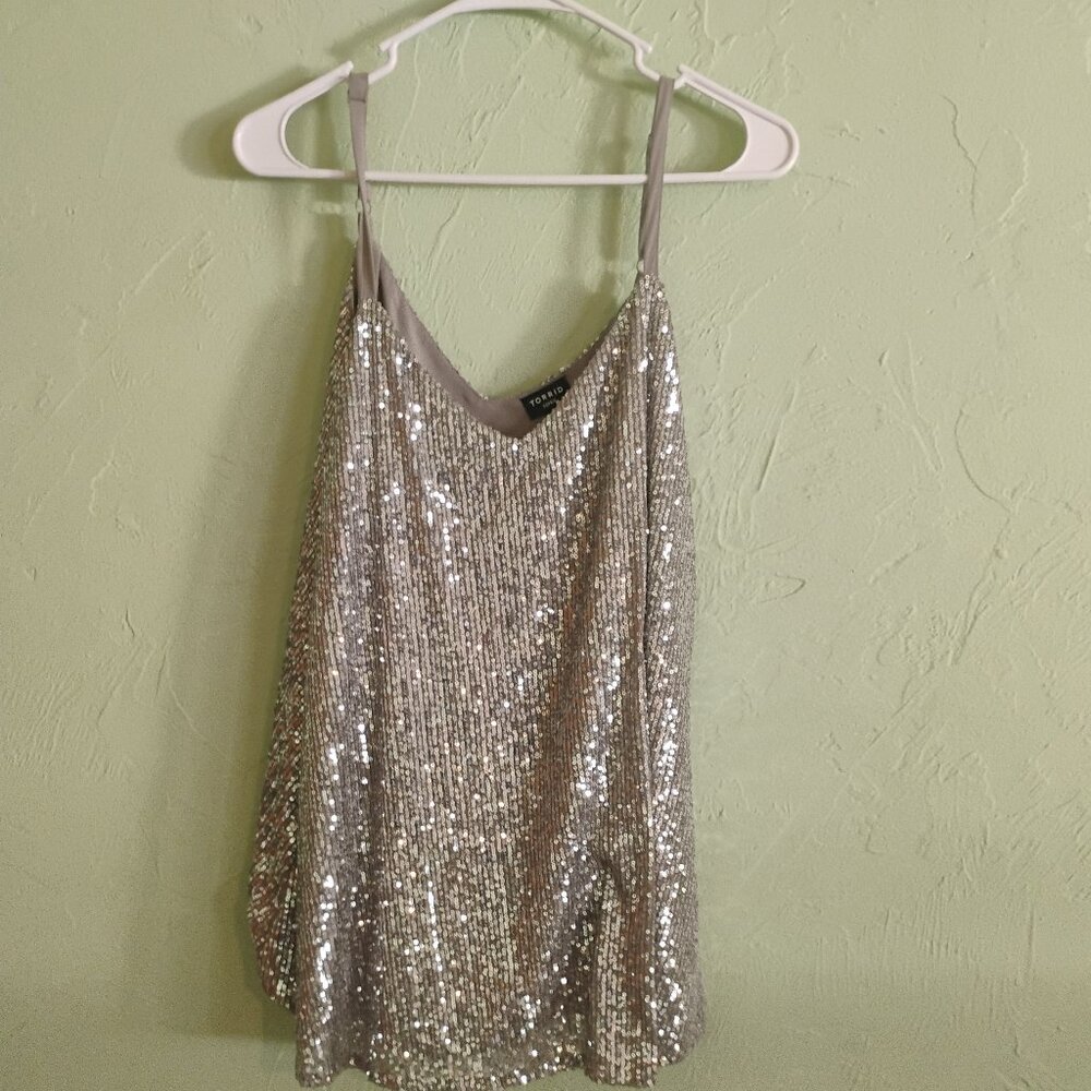 Torrid Sophie Size 2 Sequined Gray Tank Top